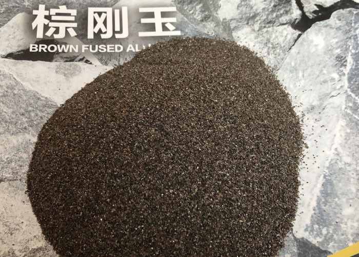 24 materie prime abrasive fuse Brown dell'ossido F20 F24 dell'allumina della sabbia per la ruota della resina
