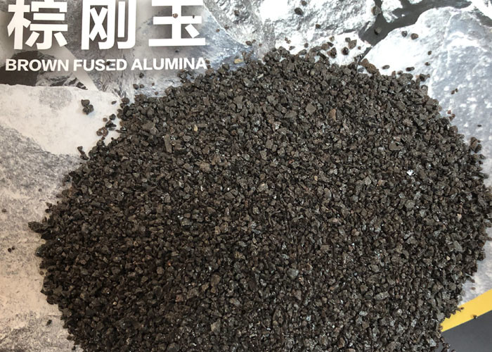La fornace fissa Brown ha fuso la sabbia dell'ossido 95.5%Min Bamaco di Aluminuim per i materiali refrattari