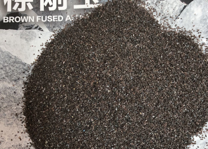 Materiale di sabbiatura utilizzato per sabbiare il corindone F36 F46 di Brown